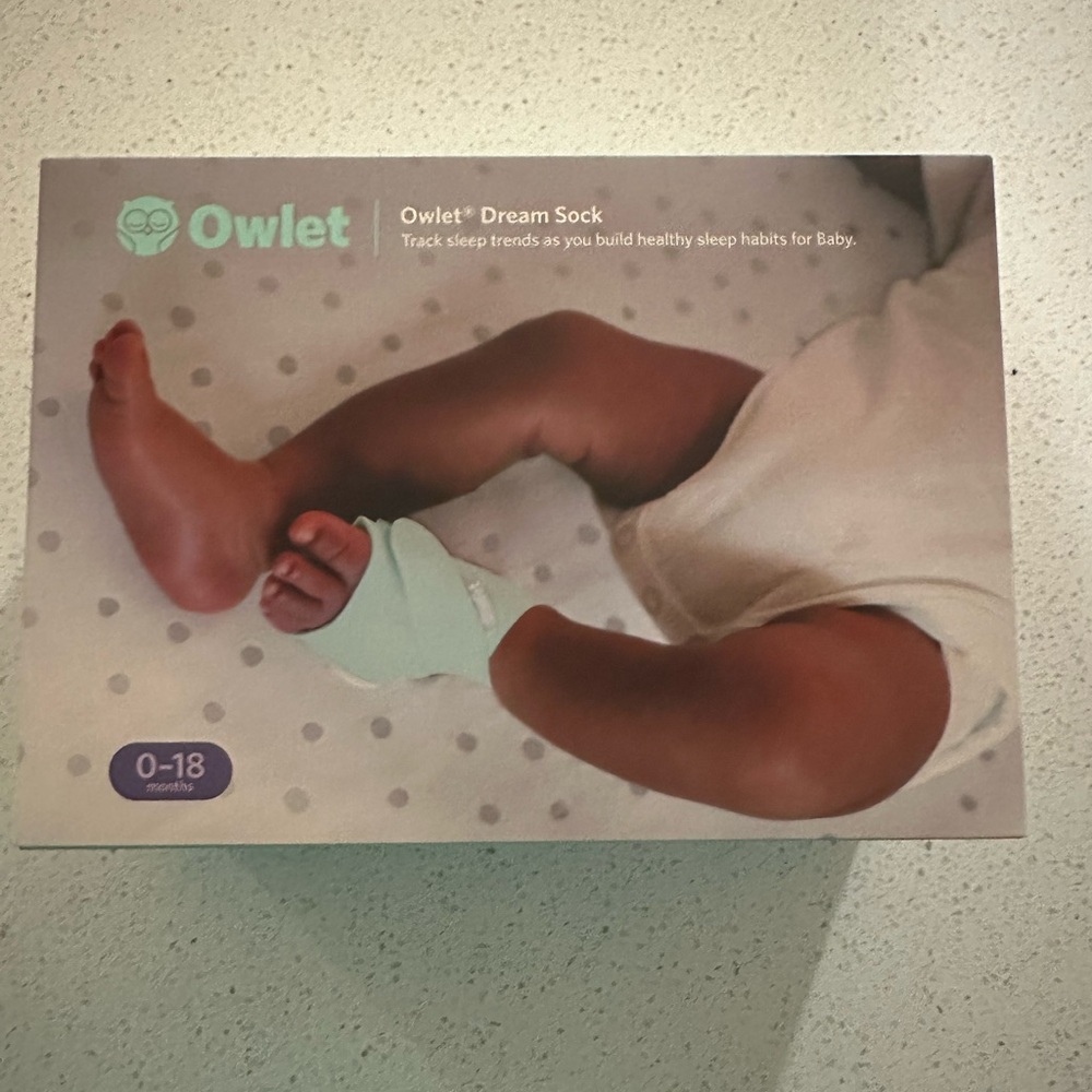 Owlet Dream Sock. We got this at our baby shower and never used it.